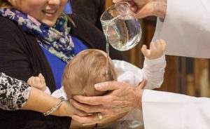Taufe eines Babys